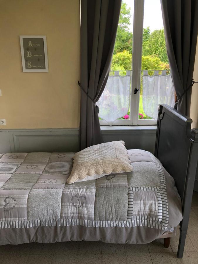 Saint-Jean-les-Deux-Jumeaux Chambre D'Hotes Romance المظهر الخارجي الصورة